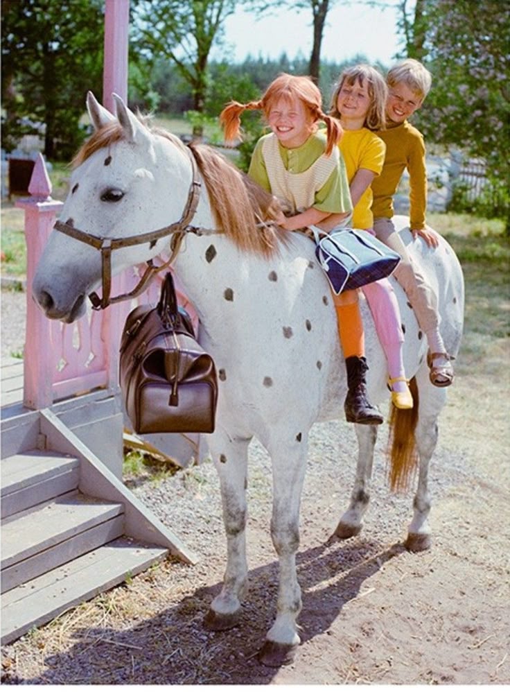 Villa Villekulla on Essential Sock DK