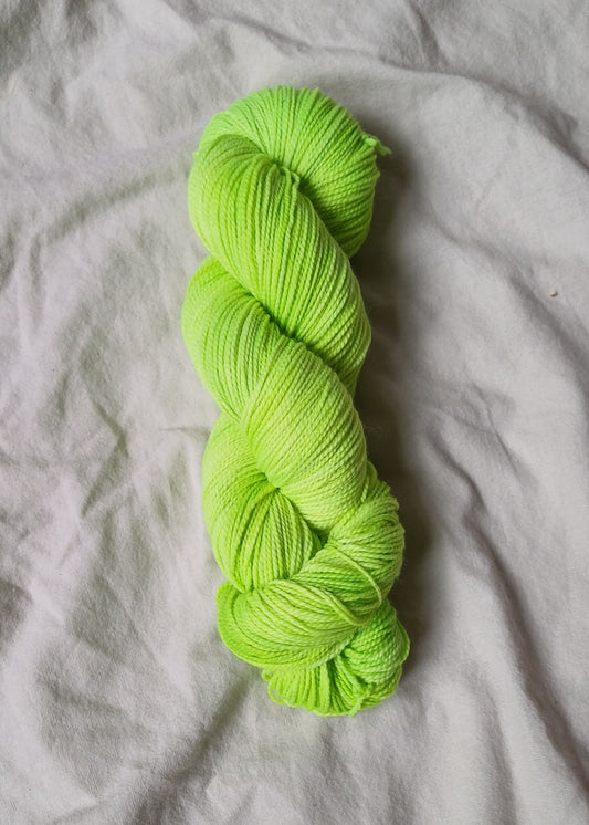 The Neon Edit "Midnight on the Dancefloor" in Frog Mouse Twisty Sock