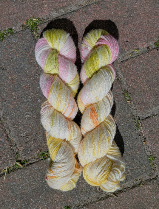 "Villa Villekulla" Essential Sock DK