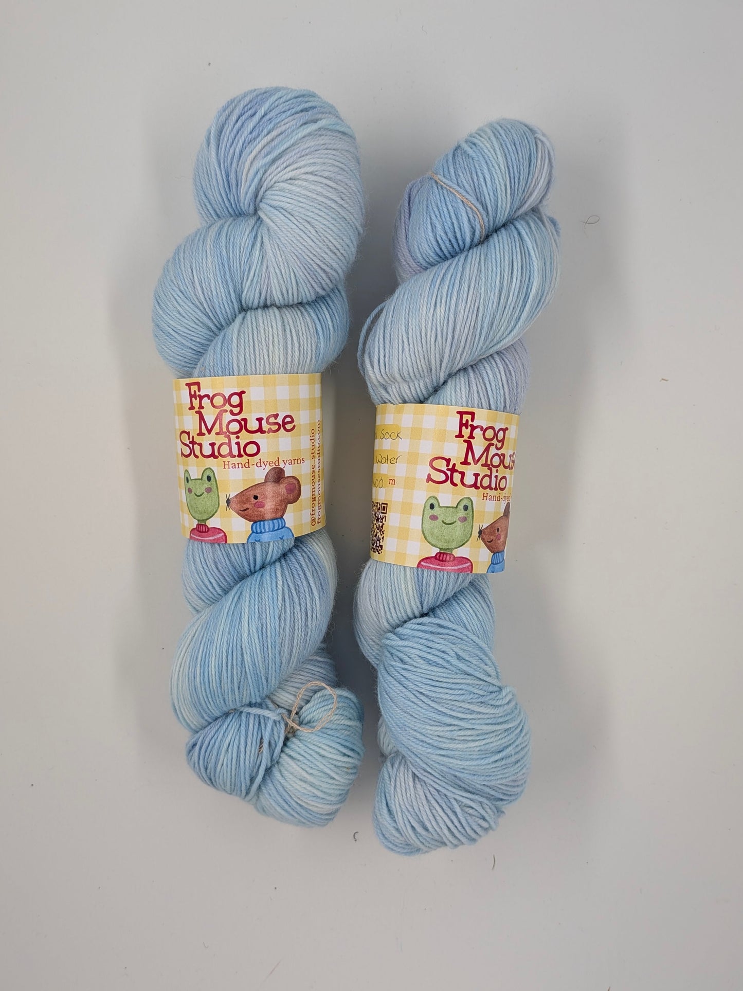 "Spring Water" Essential Sock